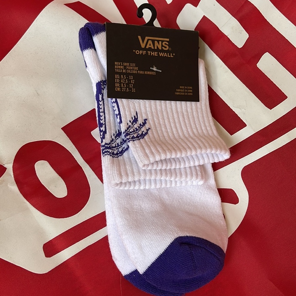 VANS “Off The Wall” Men’s socks 
NWT - Picture 7 of 16